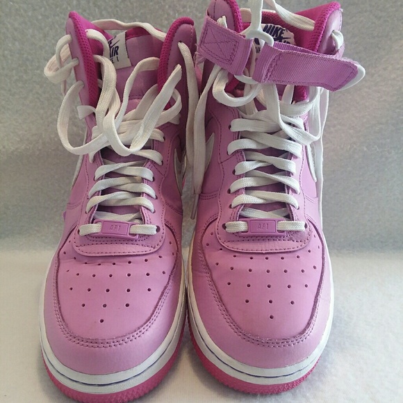 Nike Shoes - PRICE REDUCED!!! Shoes